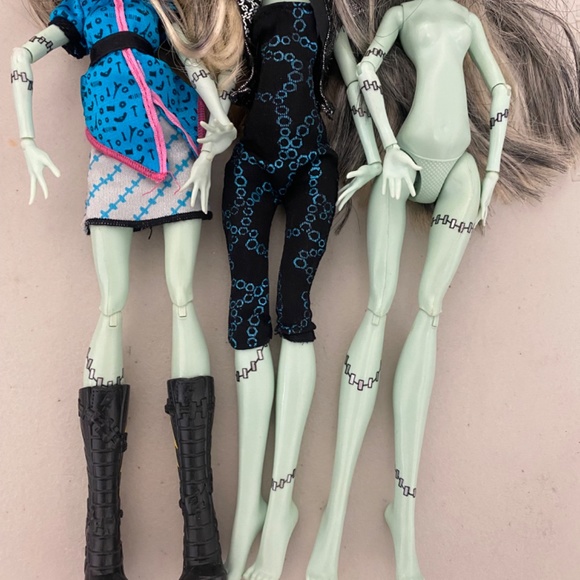 3 Monster High Dolls lot - Picture 4 of 8